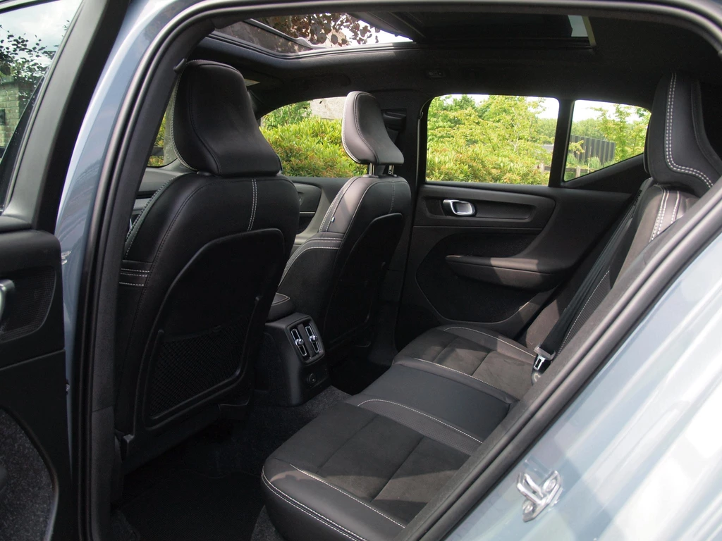 Volvo XC40 – foto 28