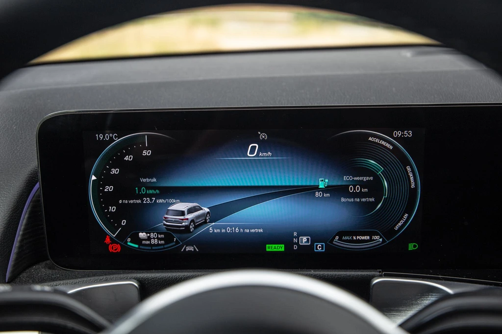 Mercedes-Benz EQB – foto 31