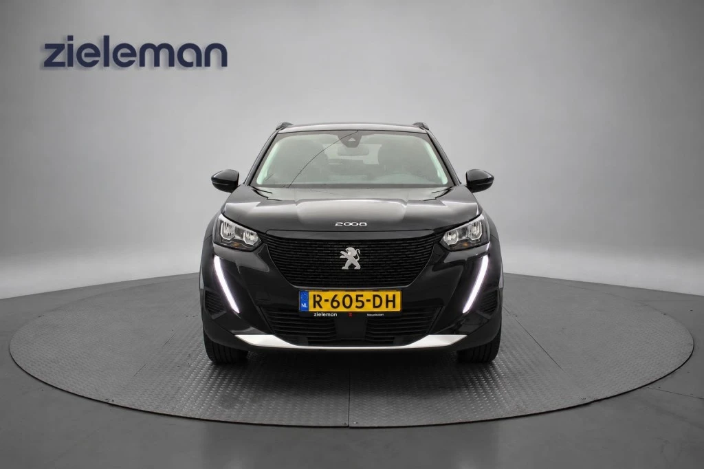 Peugeot e-2008 – foto 11