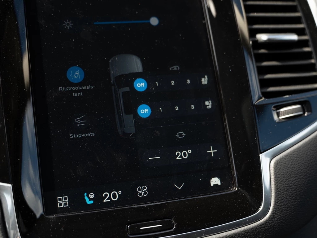 Volvo XC90 – foto 31