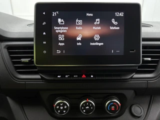 Renault Trafic – thumbnail 25