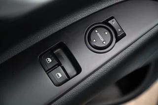 Kia Stonic – thumbnail 12