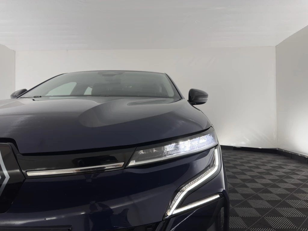 Renault Megane E-Tech – foto 7