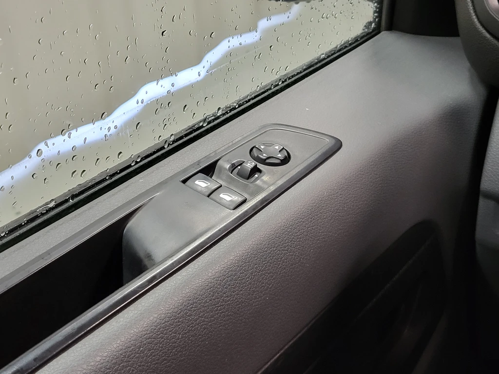 Opel Vivaro – foto 19