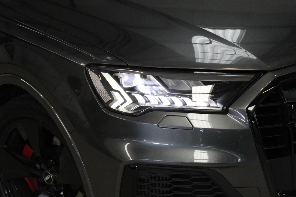 Audi Q7 – foto 34