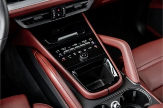 Porsche Cayenne – thumbnail 37