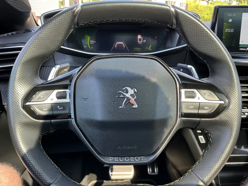 Peugeot 208 – foto 16