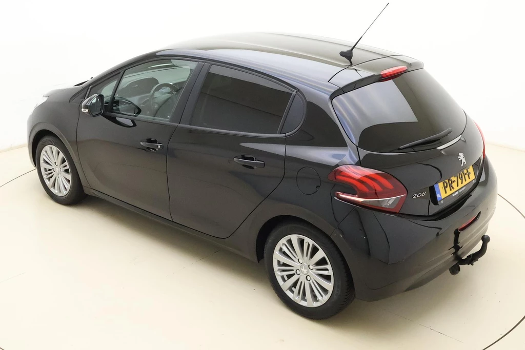 Peugeot 208 – foto 3