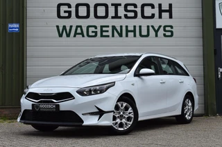 Kia cee'd – thumbnail 1
