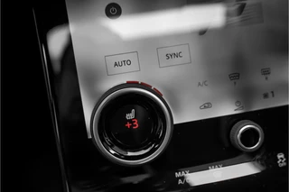 Land Rover Range Rover Velar – thumbnail 33
