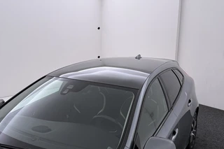 Volvo V40 – thumbnail 40