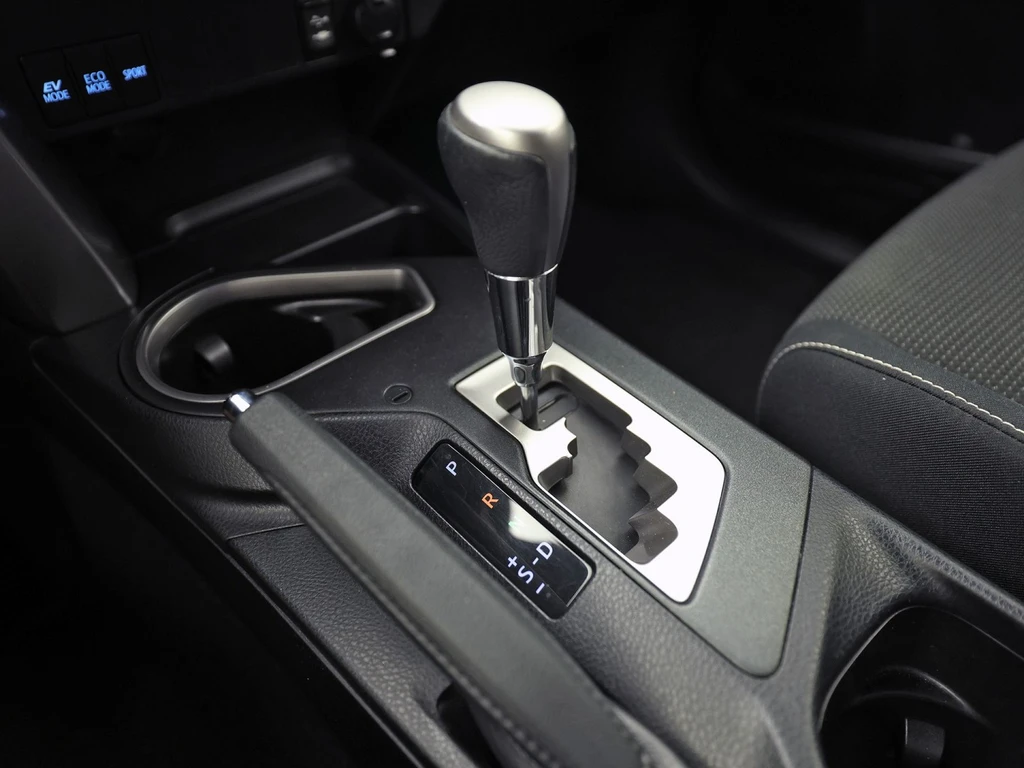 Toyota RAV4 – foto 11