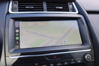 Jaguar E-PACE – thumbnail 18