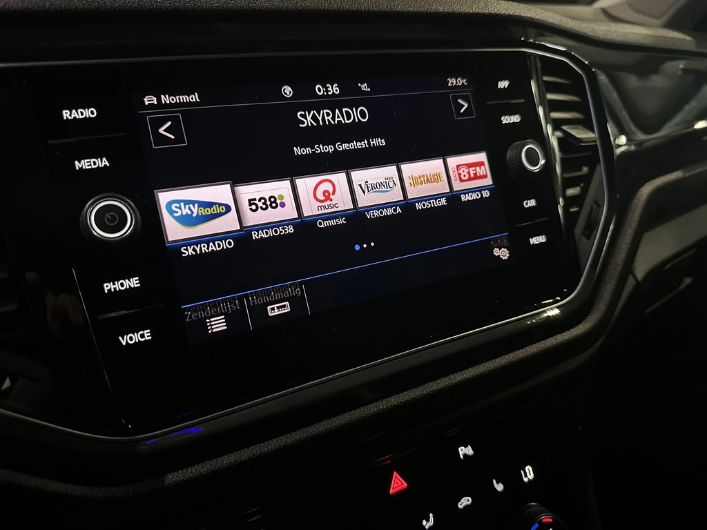 Volkswagen T-Roc – foto 23