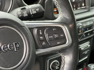 Jeep Wrangler – thumbnail 18