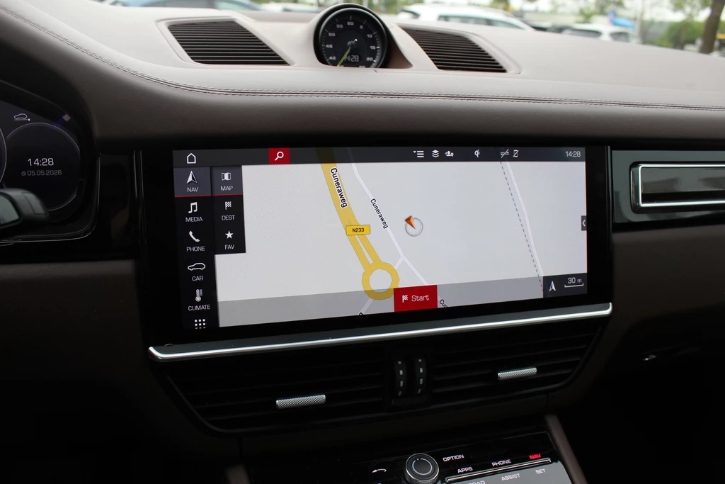 Porsche Cayenne – foto 24