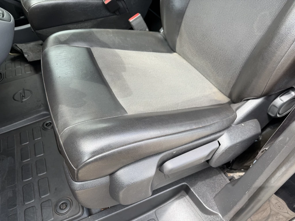 Opel Vivaro – foto 14