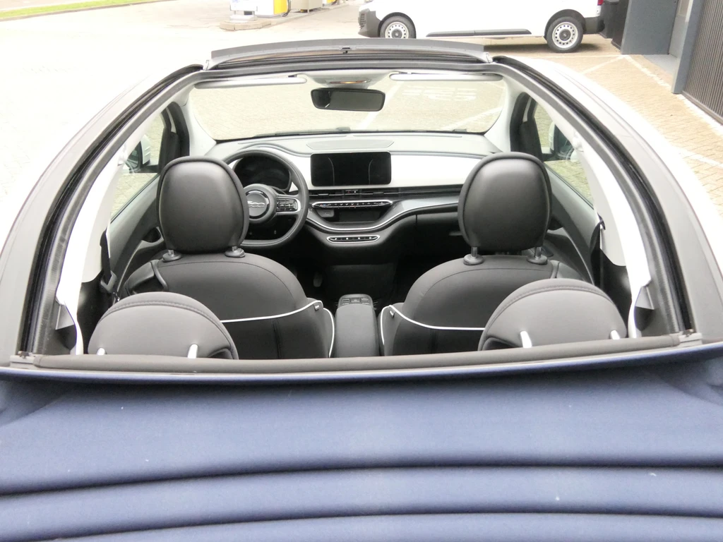 Fiat 500C – foto 15
