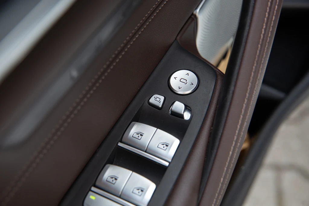 BMW 5 Serie – foto 24