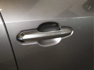 Toyota RAV4 – thumbnail 7