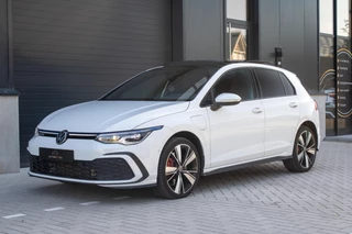 Volkswagen Golf – thumbnail 2