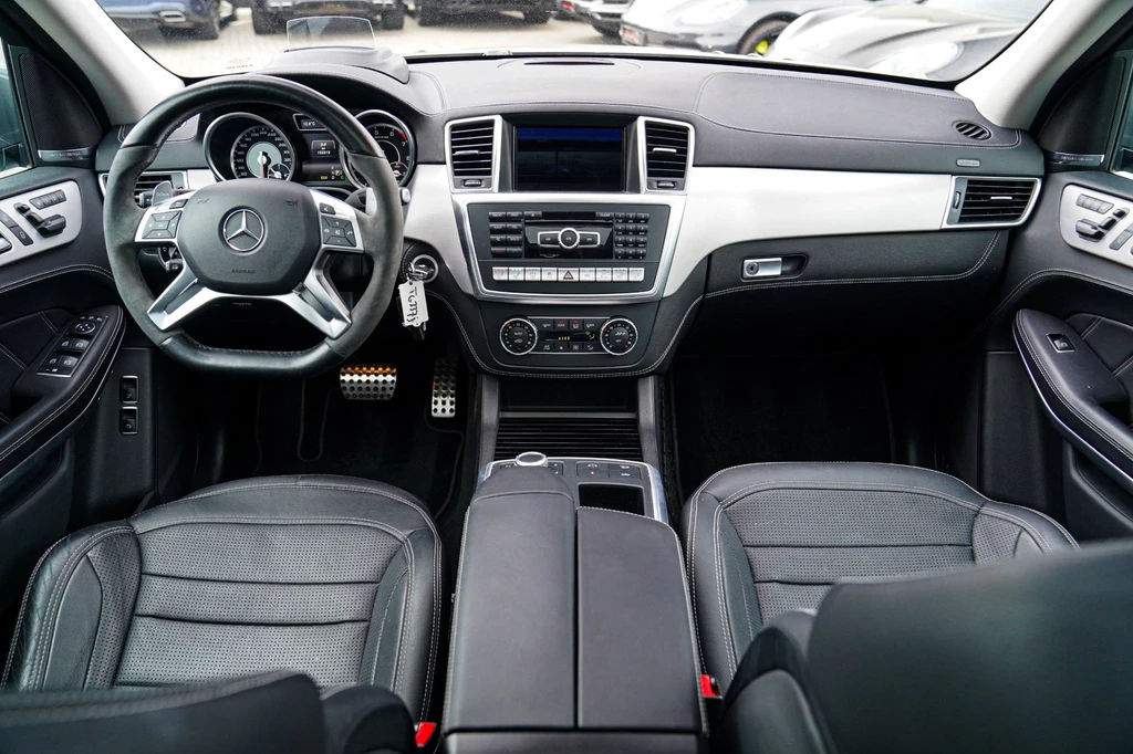 Mercedes-Benz GL – foto 15