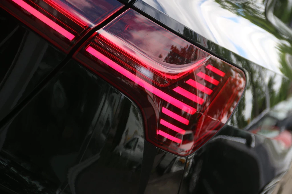 Audi e-tron – foto 7