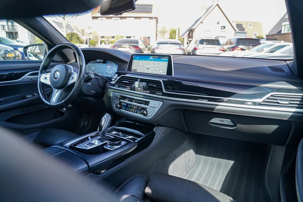 BMW 7 Serie – foto 18