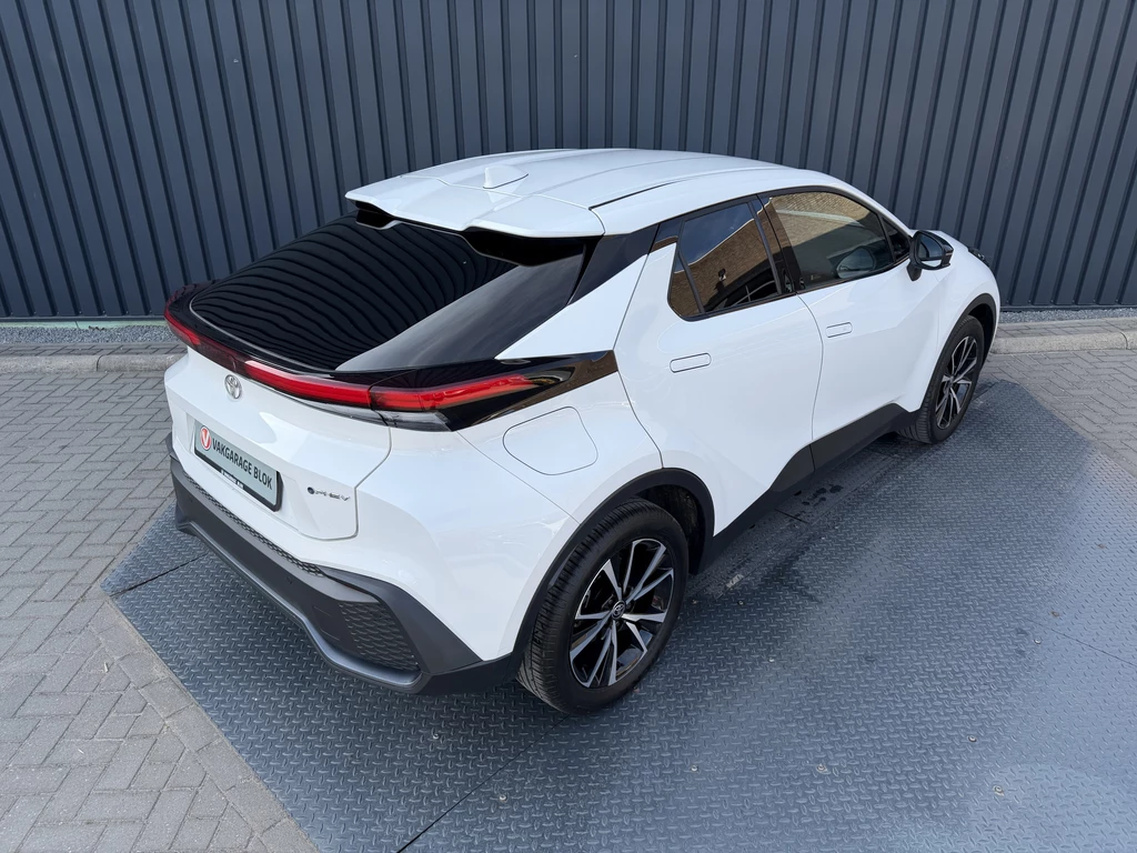 Toyota C-HR – foto 8
