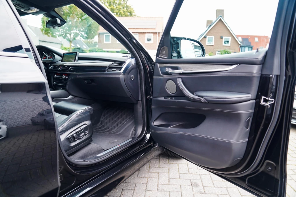 BMW X5 – foto 34