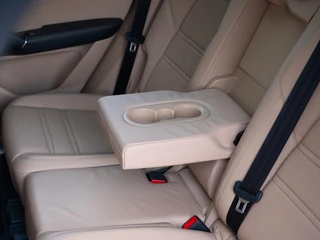 Porsche Cayenne – thumbnail 31