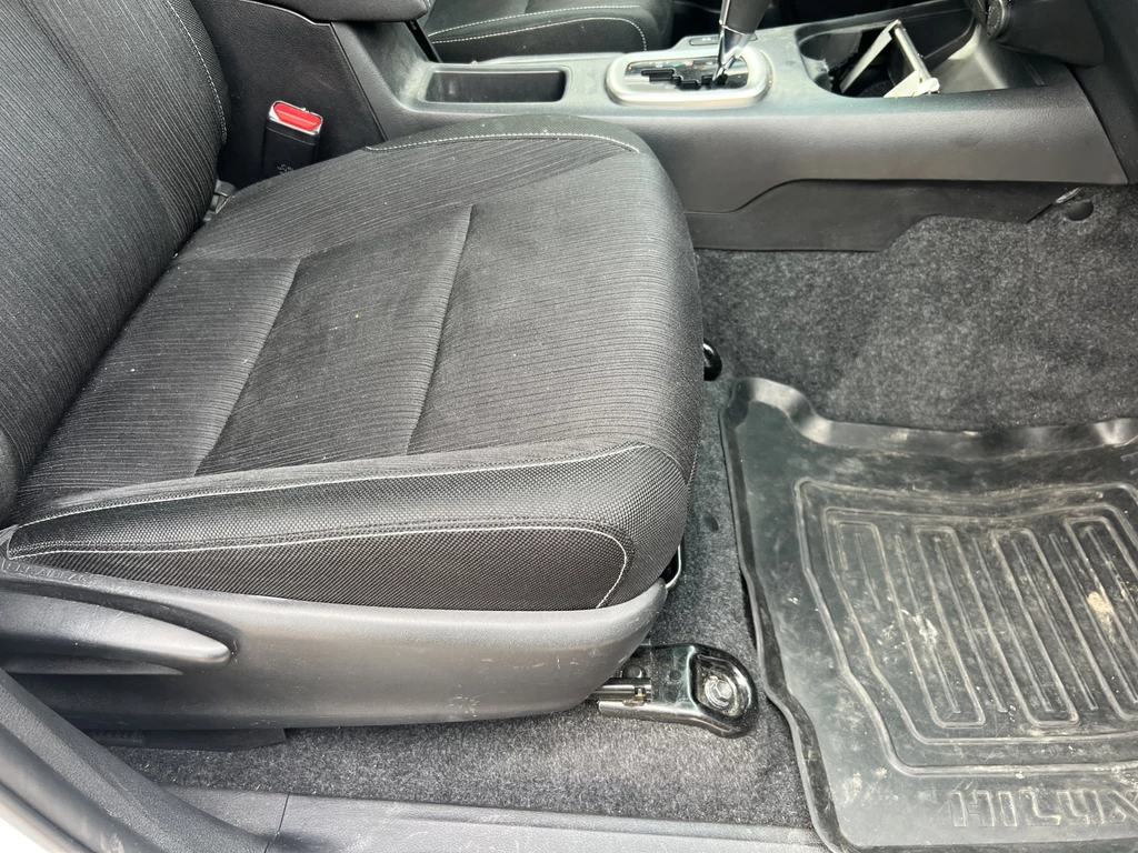 Toyota Hilux – foto 34