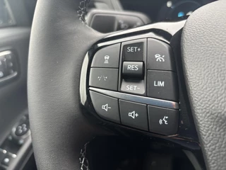 Ford Kuga – thumbnail 17