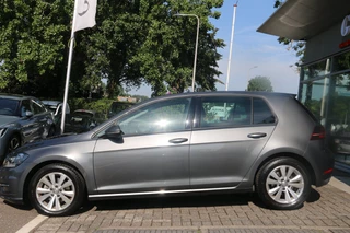 Volkswagen Golf – thumbnail 2