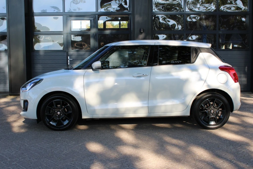 Suzuki Swift – foto 2