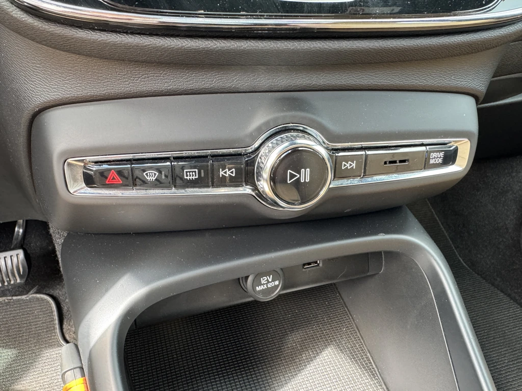 Volvo XC40 – foto 11