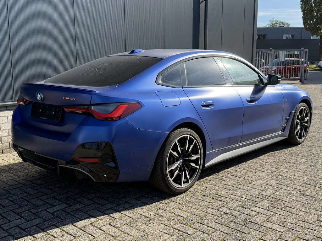 BMW i4 – foto 3