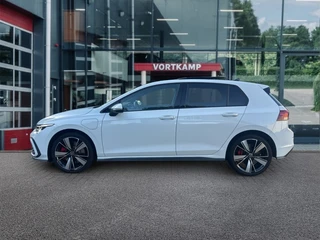 Volkswagen Golf – thumbnail 2