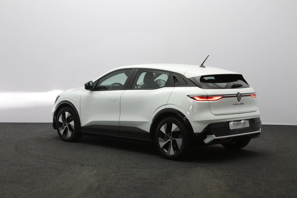 Renault Megane E-Tech – foto 4
