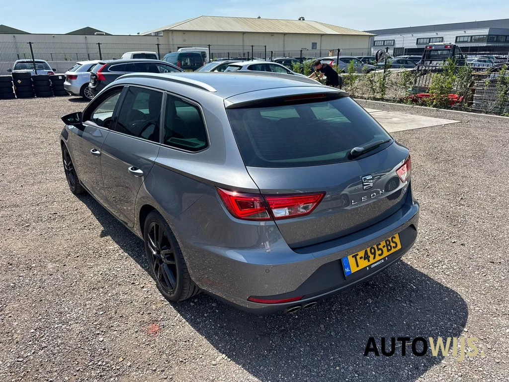 SEAT Leon – foto 2