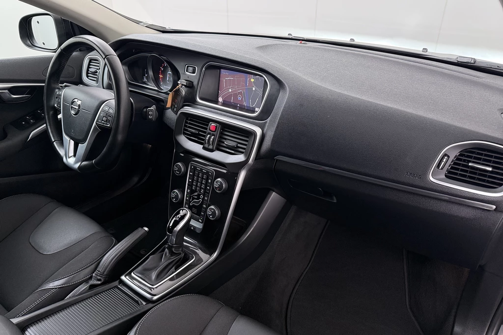 Volvo V40 – foto 15
