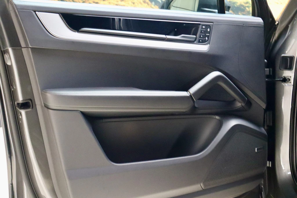 Porsche Cayenne – foto 12