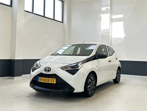 Toyota Aygo 1.0 VVT-i x-fun| NL| 1 Eig | Airco| C.V | Bluetooth |