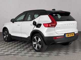 Volvo XC40 – thumbnail 2