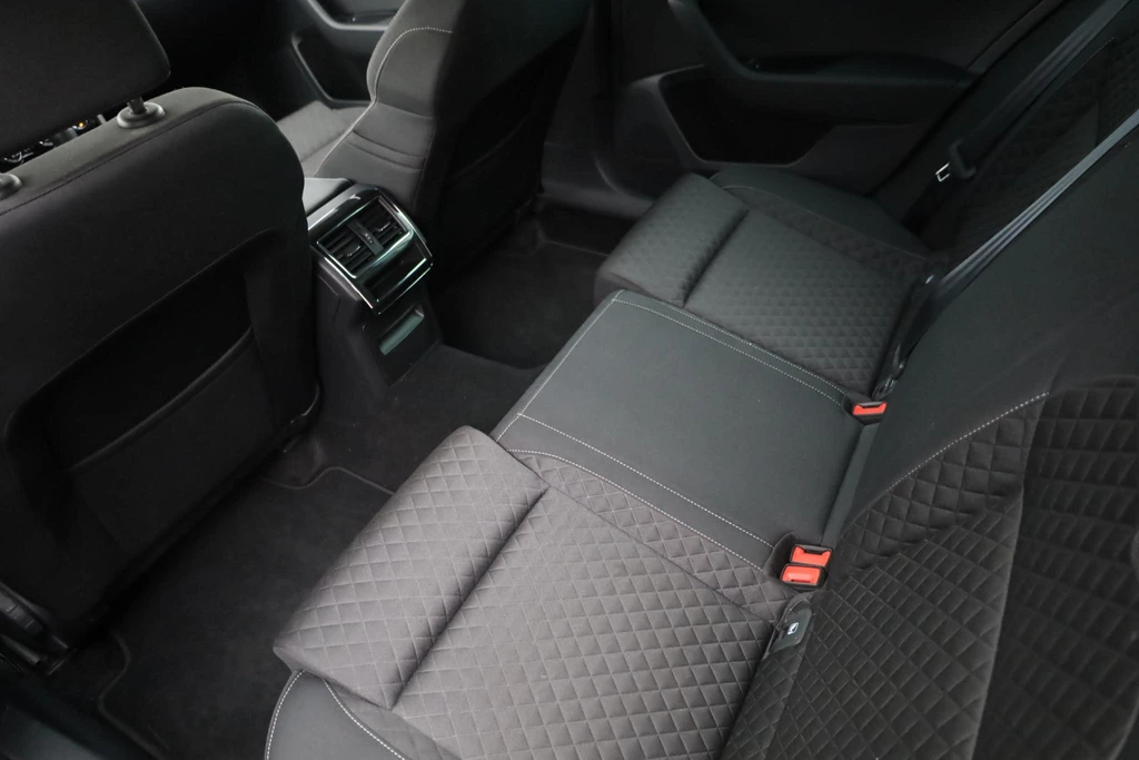 Škoda Superb – foto 38
