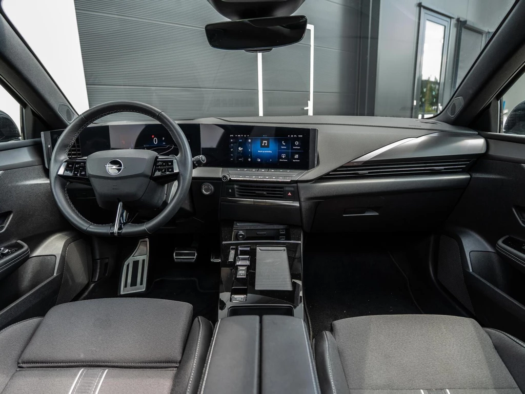 Opel Astra – foto 9