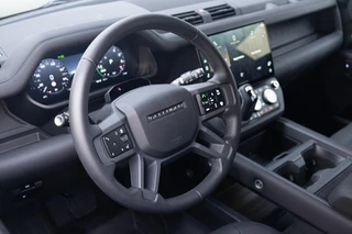 Land Rover Defender – thumbnail 14