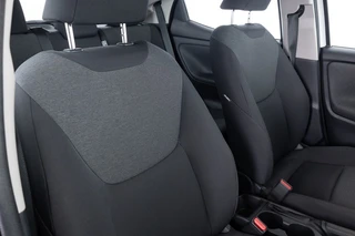 Toyota Yaris – thumbnail 9