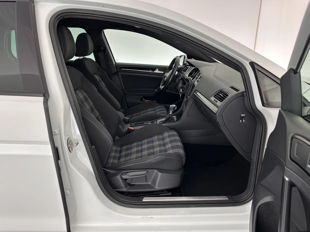 Volkswagen Golf – foto 11