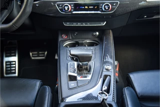 Audi RS4 – thumbnail 32